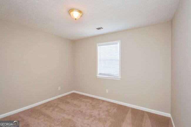Photo - 300 Claremont Dr