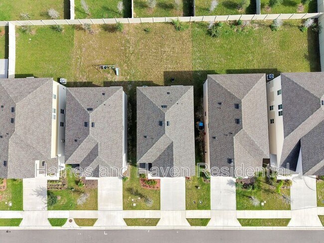 Photo - 3889 Geranium Ave