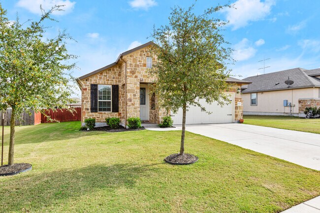 Photo - 19213 Quebrada Dr