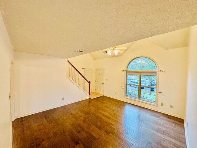 Photo - 2453 Prescott Ln