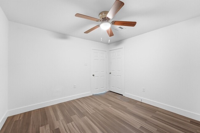 2281 Des Jardines St