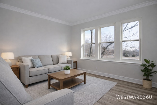 Building Photo - 6706 S Wood St Unit 2B