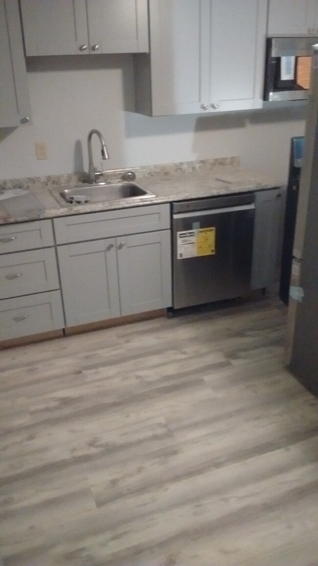 Photo - 1 silvestri circle Apartamentos Unidad #24