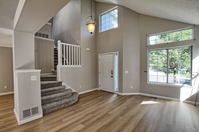 Photo - 3 bed 2.5 bath Clarke Farms home