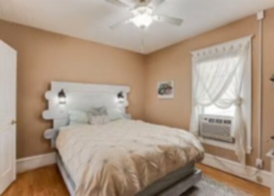 Photo - 896 Westminster St Unidad 896