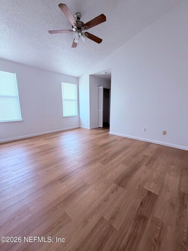 Photo - 8742 Pinevalley Ln