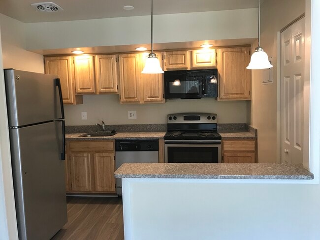 Kitchen - One Bedroom - Skyview Apartments