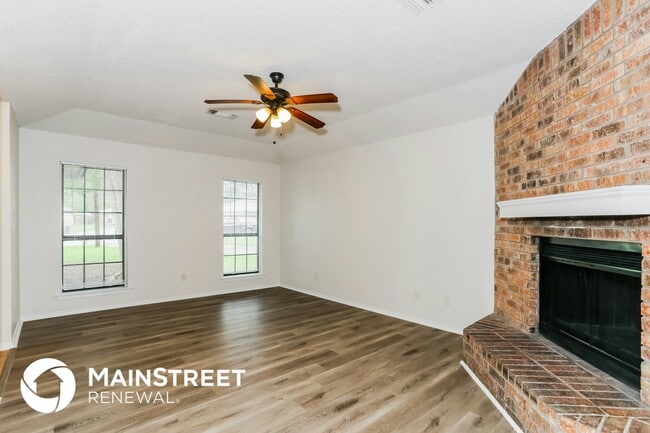 Photo - 212 Arnold St