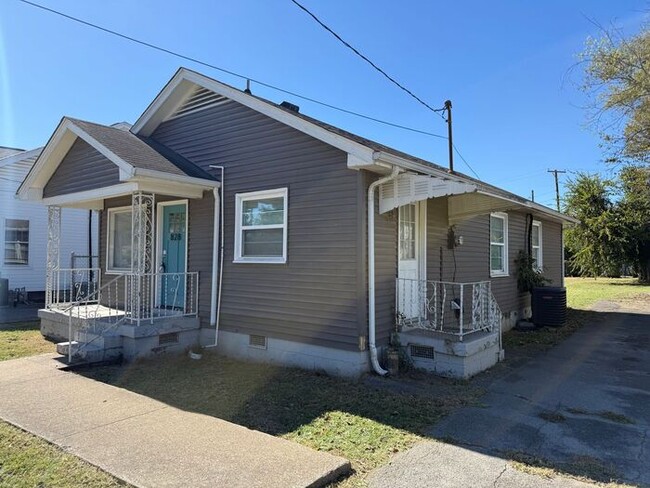 Photo - 3 Bedroom in East Nashville!