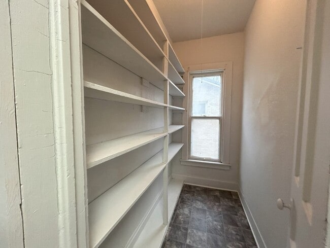1616 5th Ave