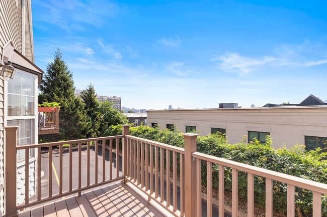 119 Panorama Dr
