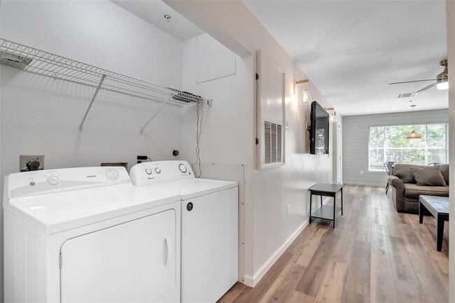Photo - 3800 SW 20th Ave Unit 112