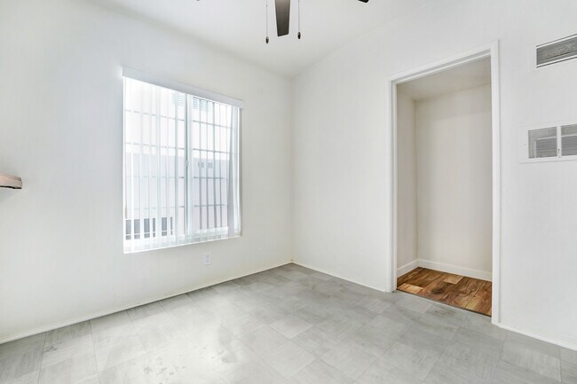 Photo - 12058 Culver Blvd Unit 12058