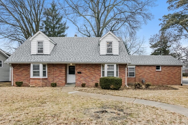 Photo - 765 Boone St