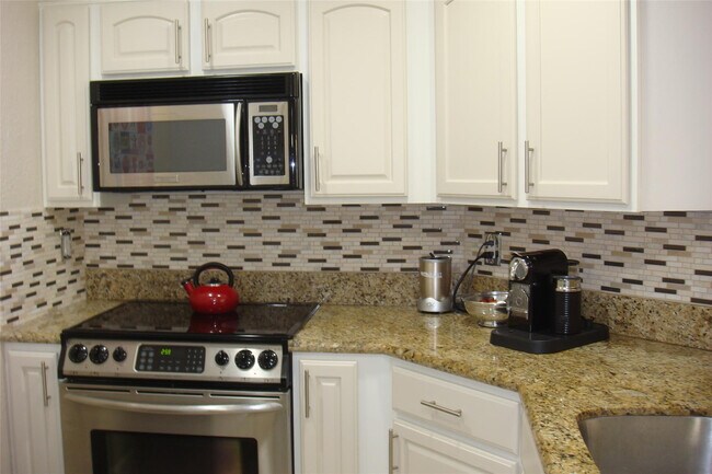 Photo - 1515 E Broward Blvd Unit 121