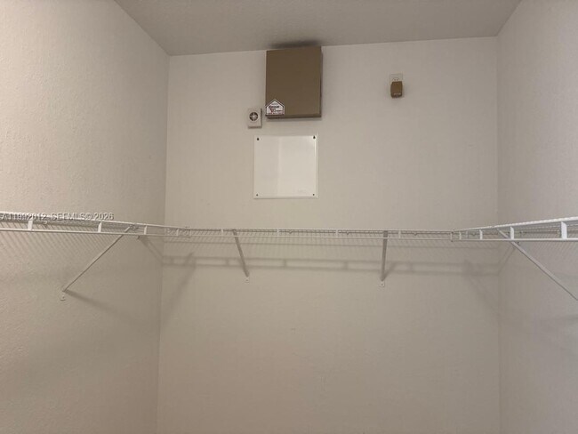 Photo - 14733 SW 11th St