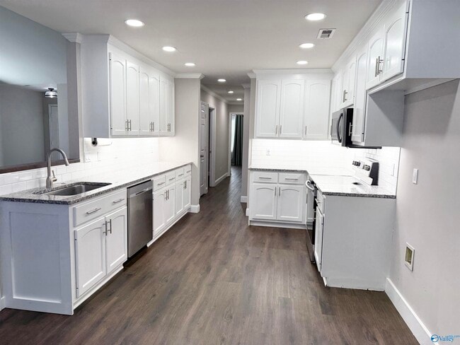 Photo - 2422 Quail Ridge Ln SW