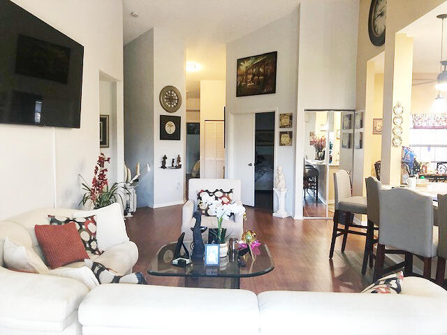 Photo - 5290 Europa Dr Unit G