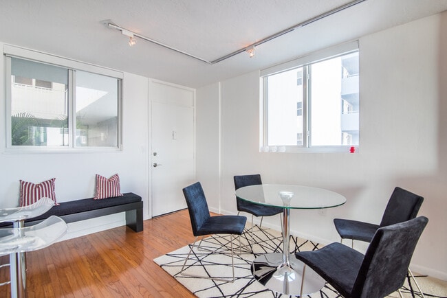 Photo - 1670 Bay Rd Unit #3G