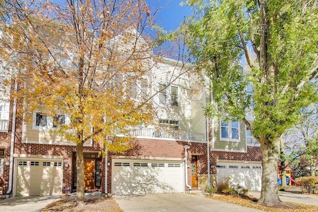 Photo - 513 Grove Ln