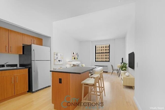 Photo - 20 West St Unit 17L