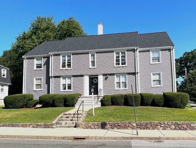 Building Photo - 202 Sylvan St Unit 1st floor