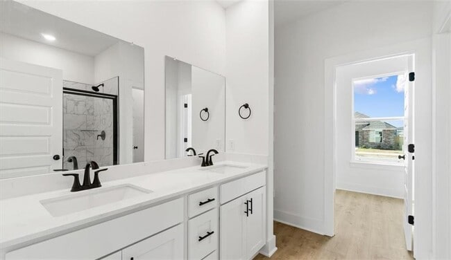 Photo - 4856 W Aurora St