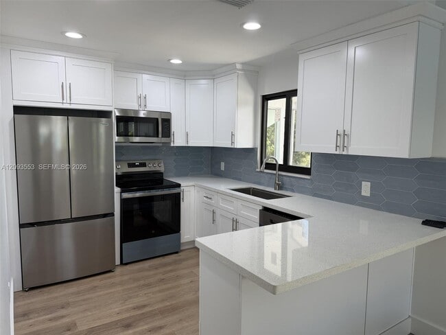 39 Gumbo Limbo Ave