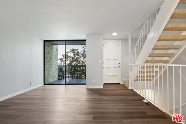 29239 Heathercliff Rd Unit 12