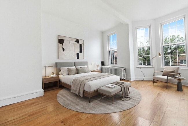 Photo - 491 Mercer St
