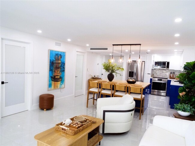 Photo - 5701 Collins Ave Unit 1619