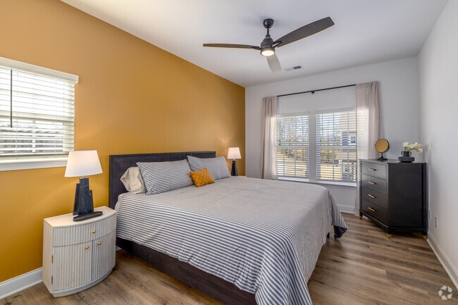 3BR, 2.5BA - 1,507SF - Laurel - Primary Bedroom