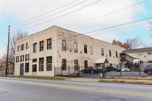 Building Photo - 510 Whitehall St SW Unit 201 Rental