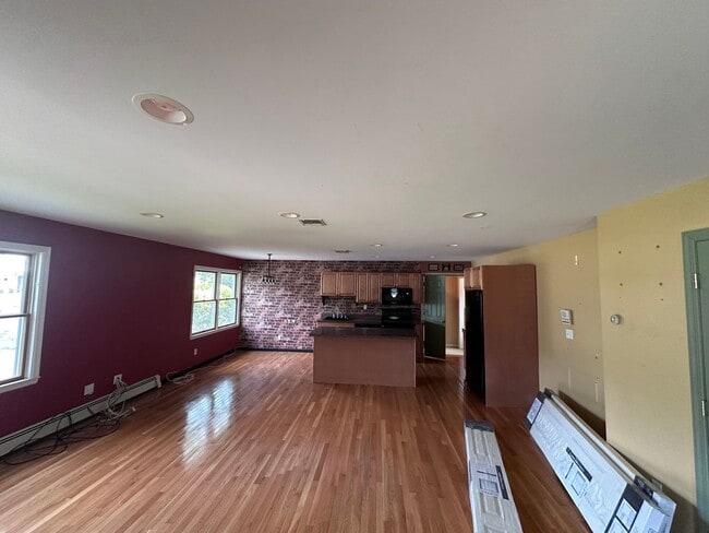 Photo - 2 Concord Dr