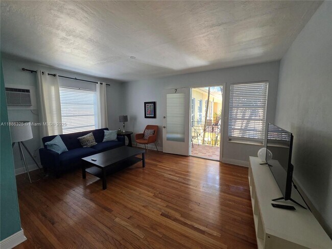 Photo - 8024 Harding Ave Unit 7