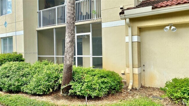 Building Photo - 470 S Park Rd Unit 7-107 Rental