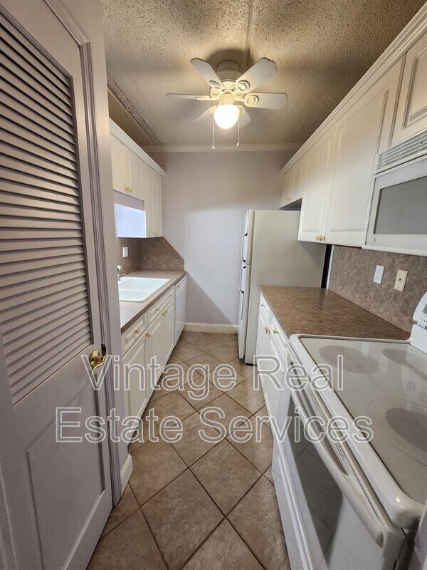 Photo - 3325 Bayshore Blvd Unidad #A23