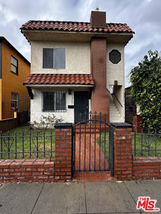 Building Photo - 12779 Venice Blvd.