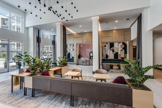 Photo - 14155 Dallas Pkwy Unidad b4