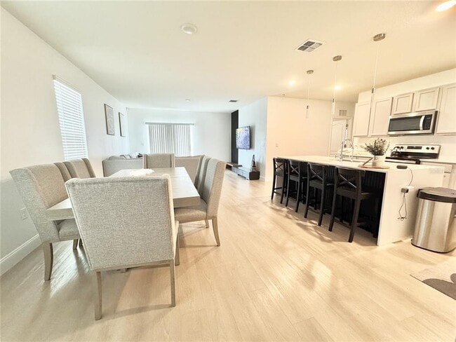 Photo - 1388 Berry Ln