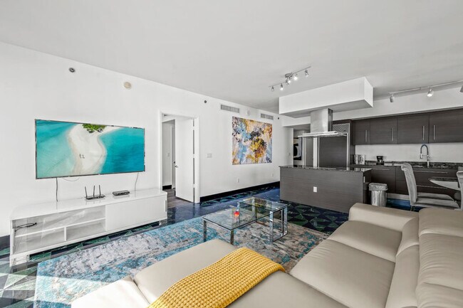 Photo - 485 Brickell Ave Unit SI ID1520348P
