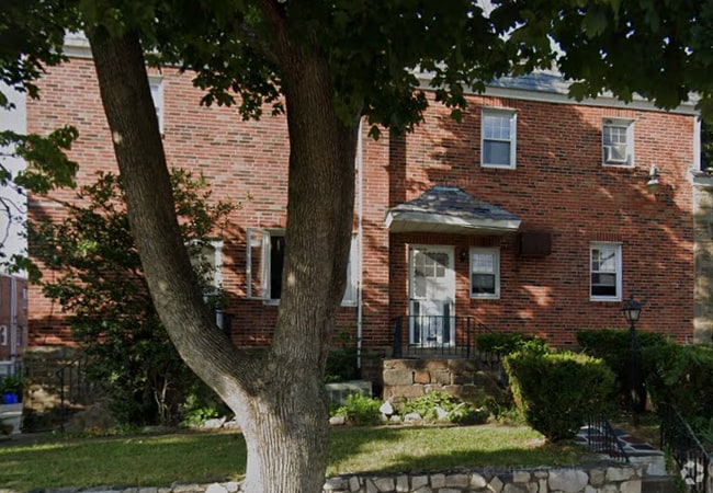 Building Photo - 1201 E Cliveden St Rental