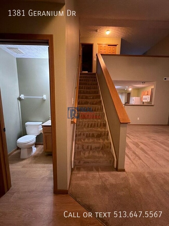 Photo - 1381 Geranium Dr