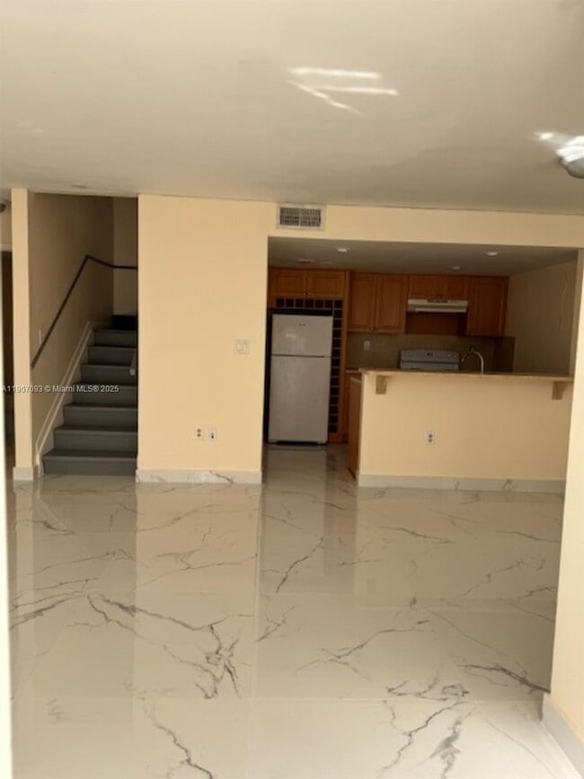 Photo - 4570 SW 68th Ct Cir