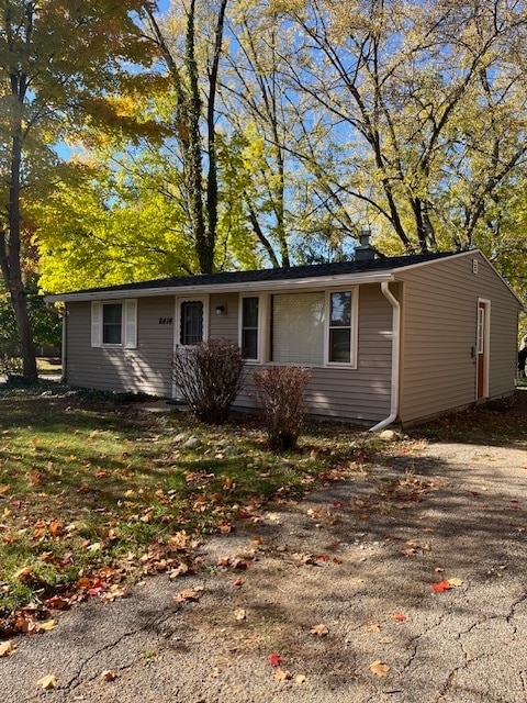 Building Photo - 8414 Bruning St