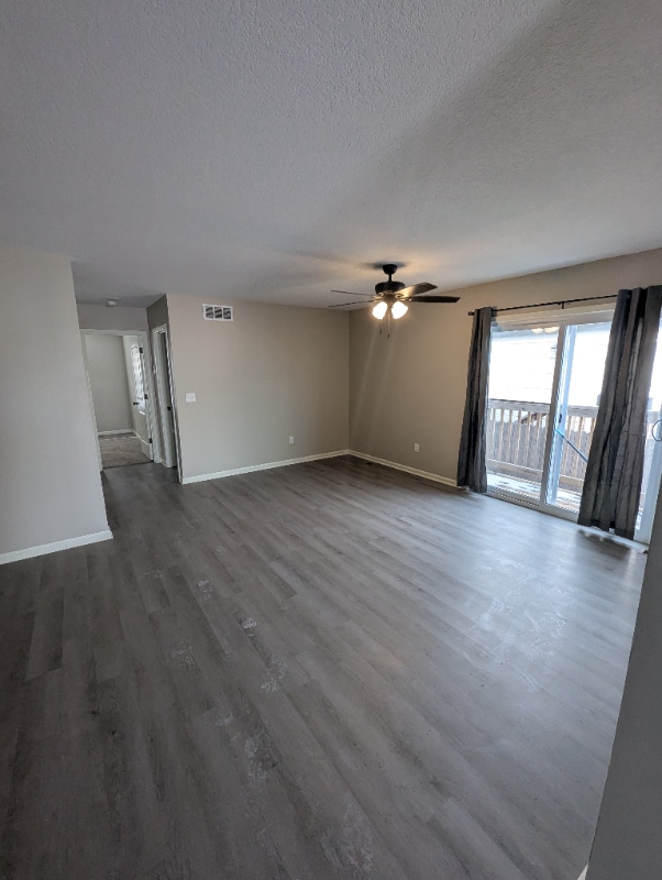 8892 W Meadow Park