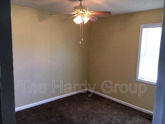 Photo - 257 Sunshine Cir