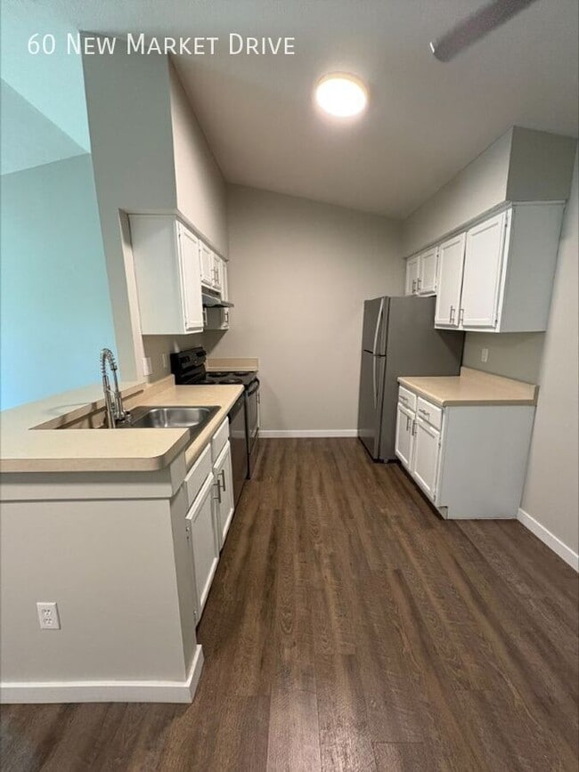 Photo - 60 New Market Dr