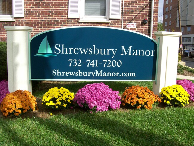Photo - Shrewsbury Manor