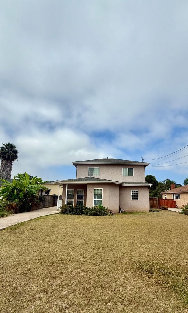 Building Photo - Gorgeous, unique house available immediately